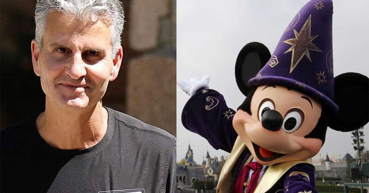 Walt Disney World monorail Magic Kingdom débat ladies and gentlemen Josh D'Amaro CEO 2026