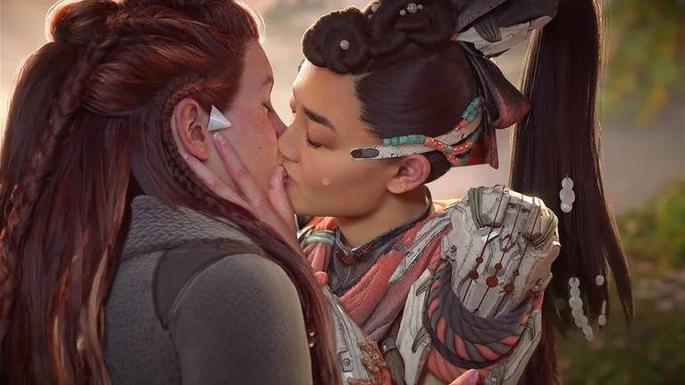 Horizon Forbidden West : Aloy fait son coming-out et reçoit un baiser lesbien épique