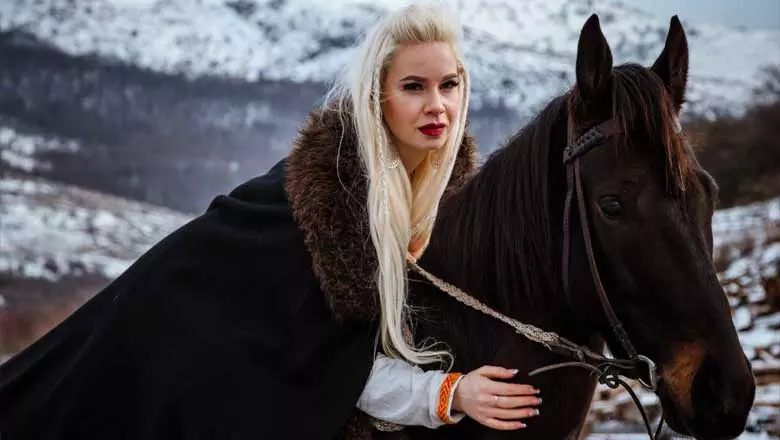 lesbiennes-viking2 Héroïnes lesbiennes chez les Vikings et dans les livres